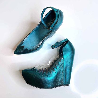 Jeffrey Campbell Audrey metallic platform wedge - size 8