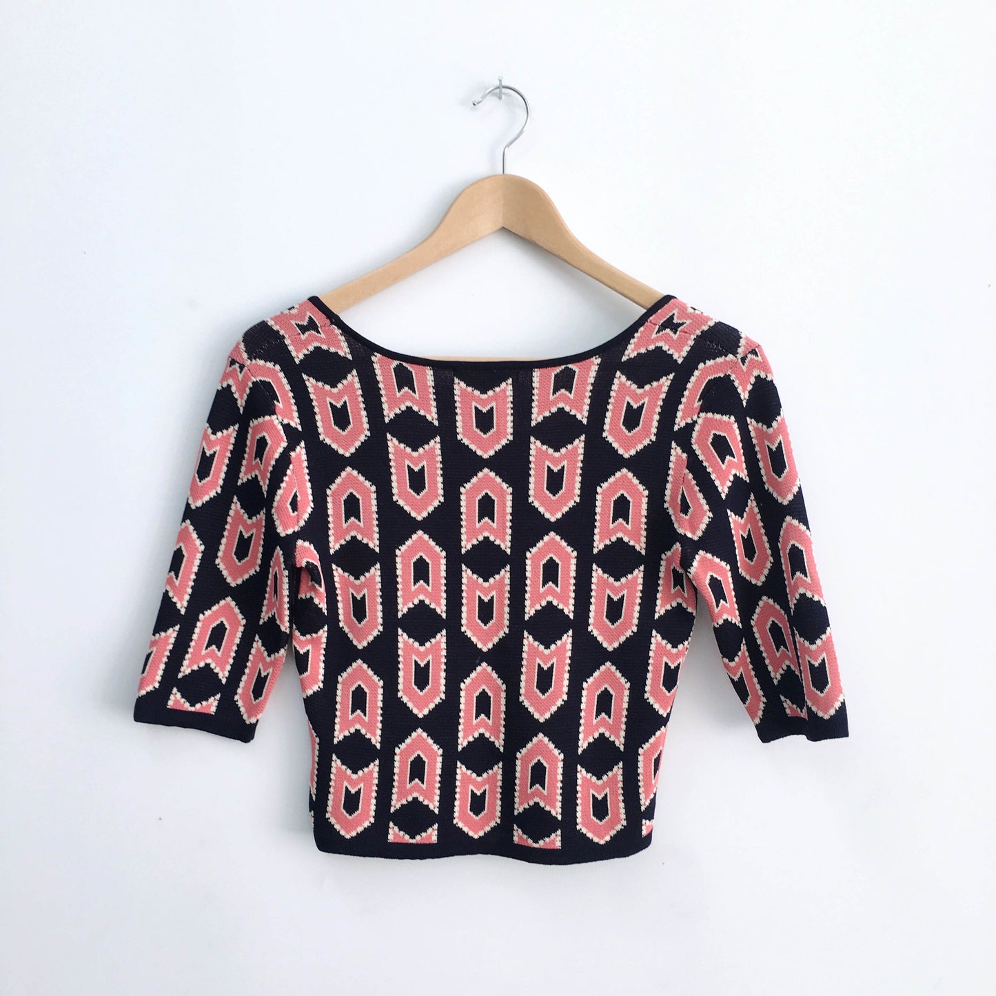 Jealous Tomato knit crop - size Small