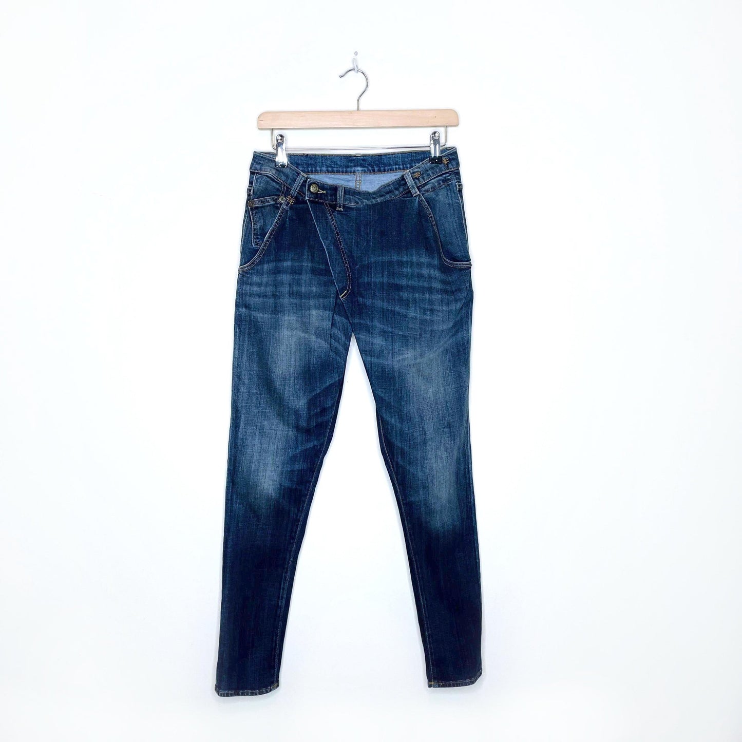 r 13 jeans x-over in vintage dark - size 27