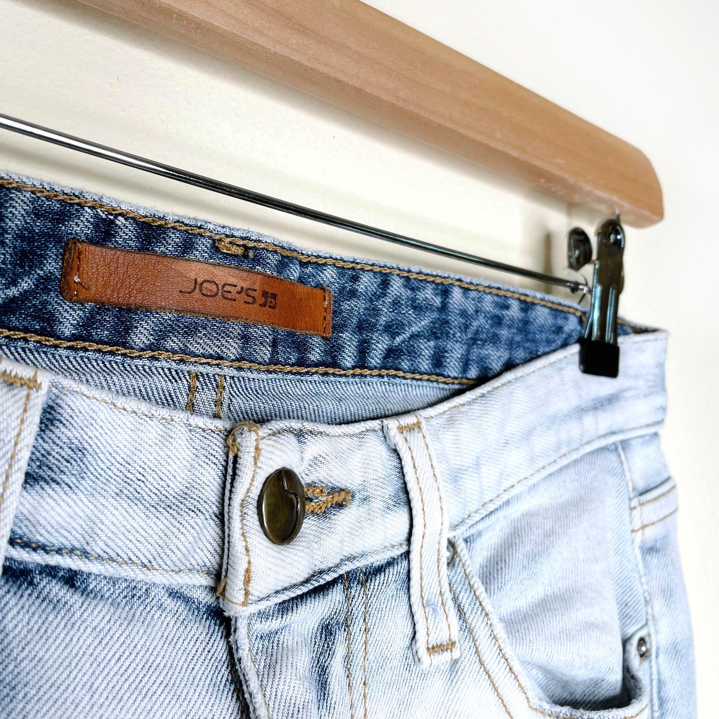 joe's jeans the smith mid rise straight crop - size 25