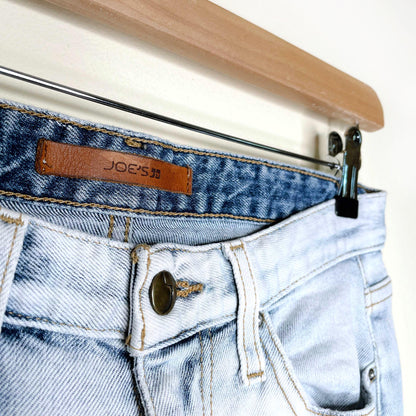 joe's jeans the smith mid rise straight crop - size 25
