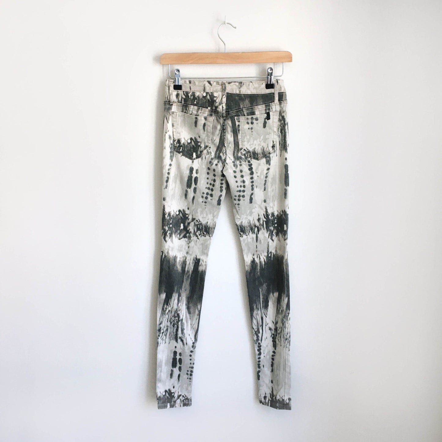 Joe's Jeans bleach tie-dye skinny - size 24