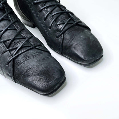 john fleuvog black lace up square toe leather boots - size 7