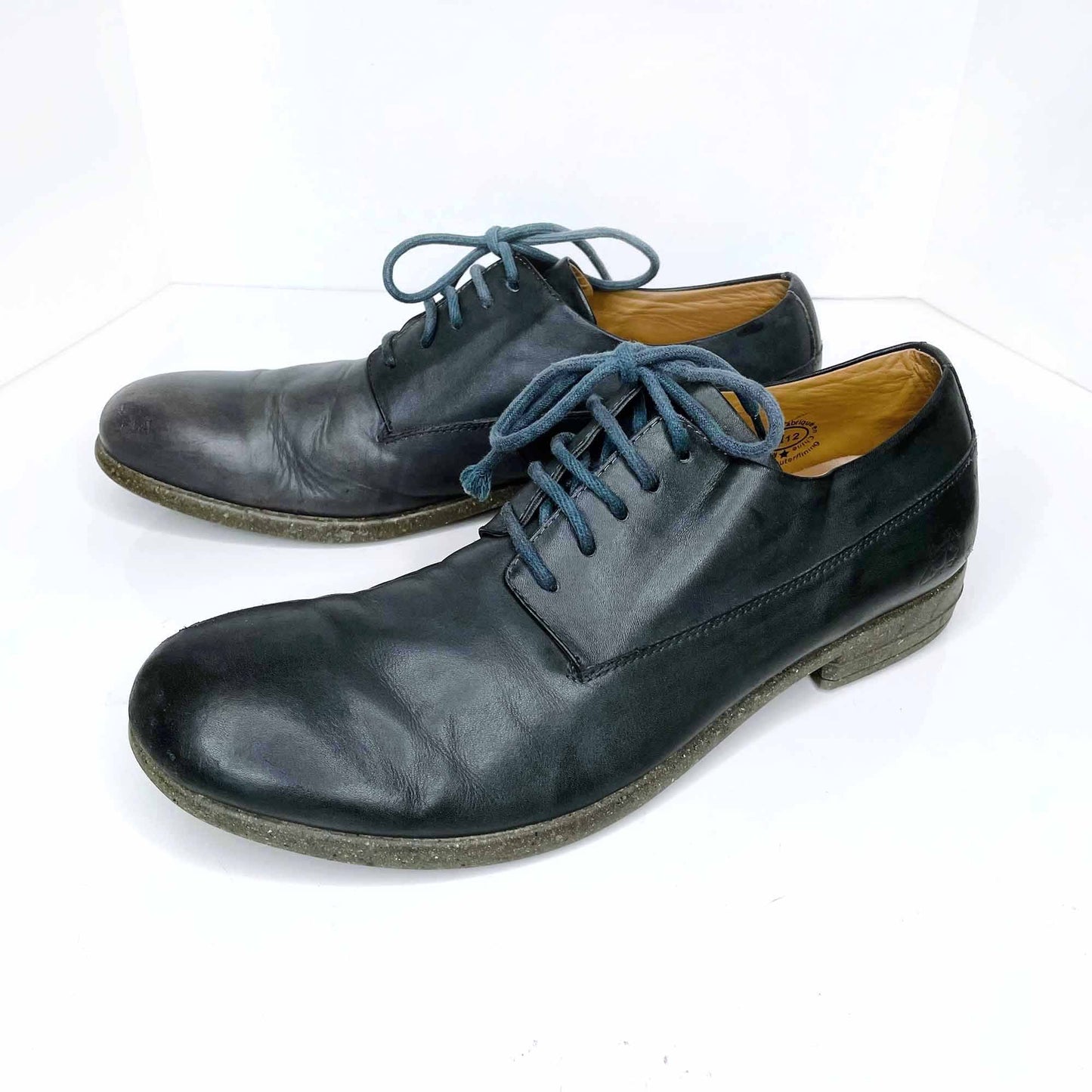 john fluevog blue lace up leather derby shoes - size 12