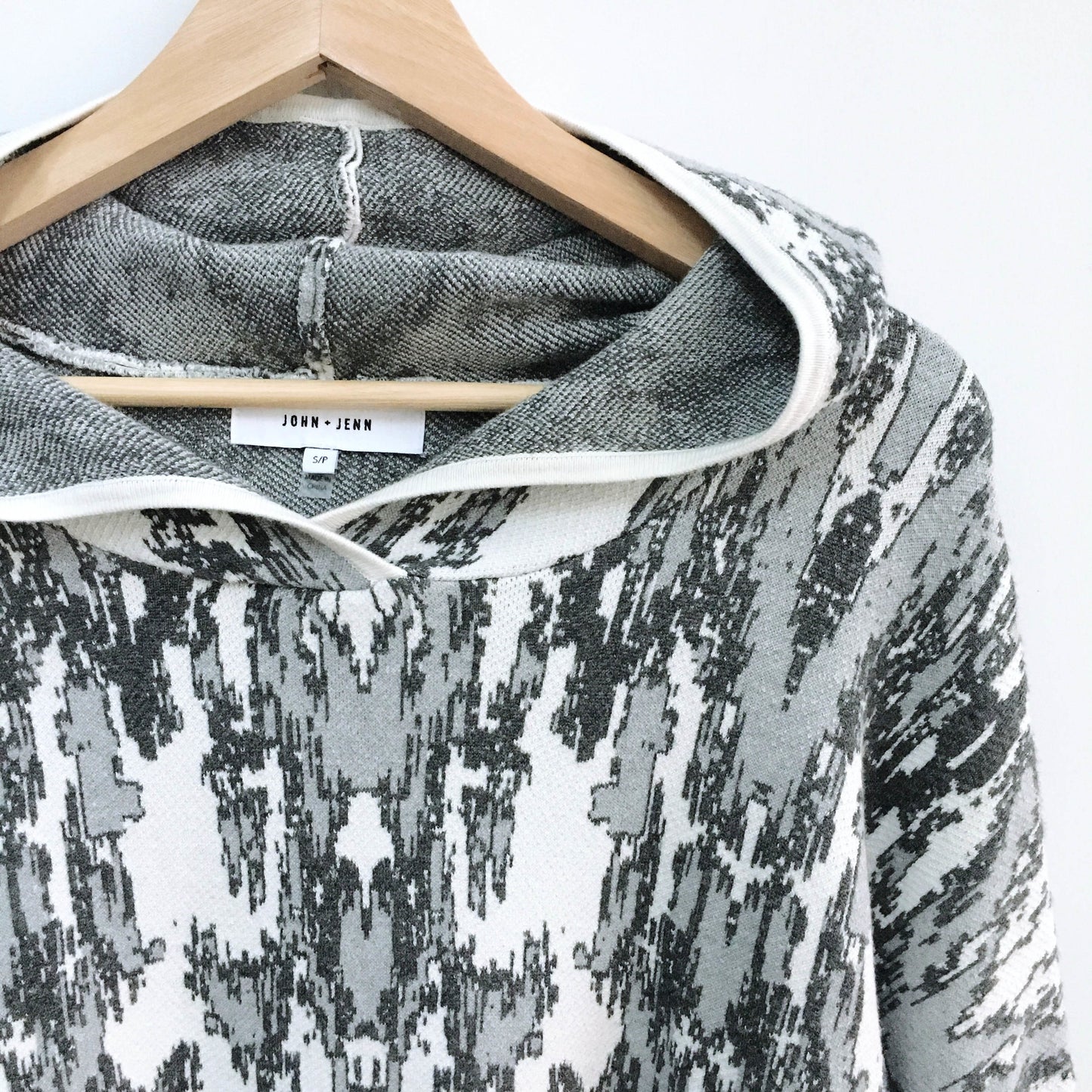 John + Jenn knit hoodie - size Small