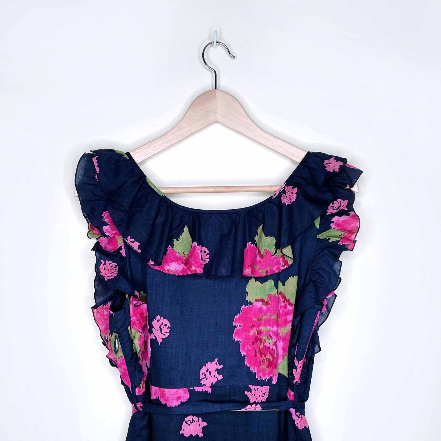 juicy couture floral dress with ruffle necklie and tie waist - size 6