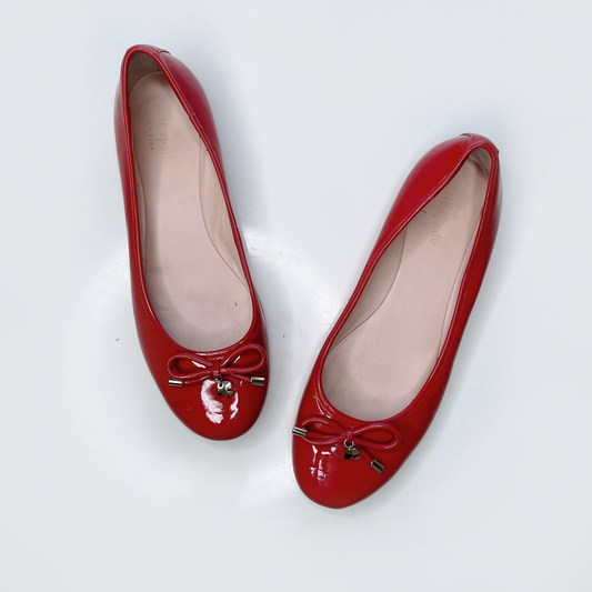 kate spade willa red patent ballerina bow charm flats - size 9