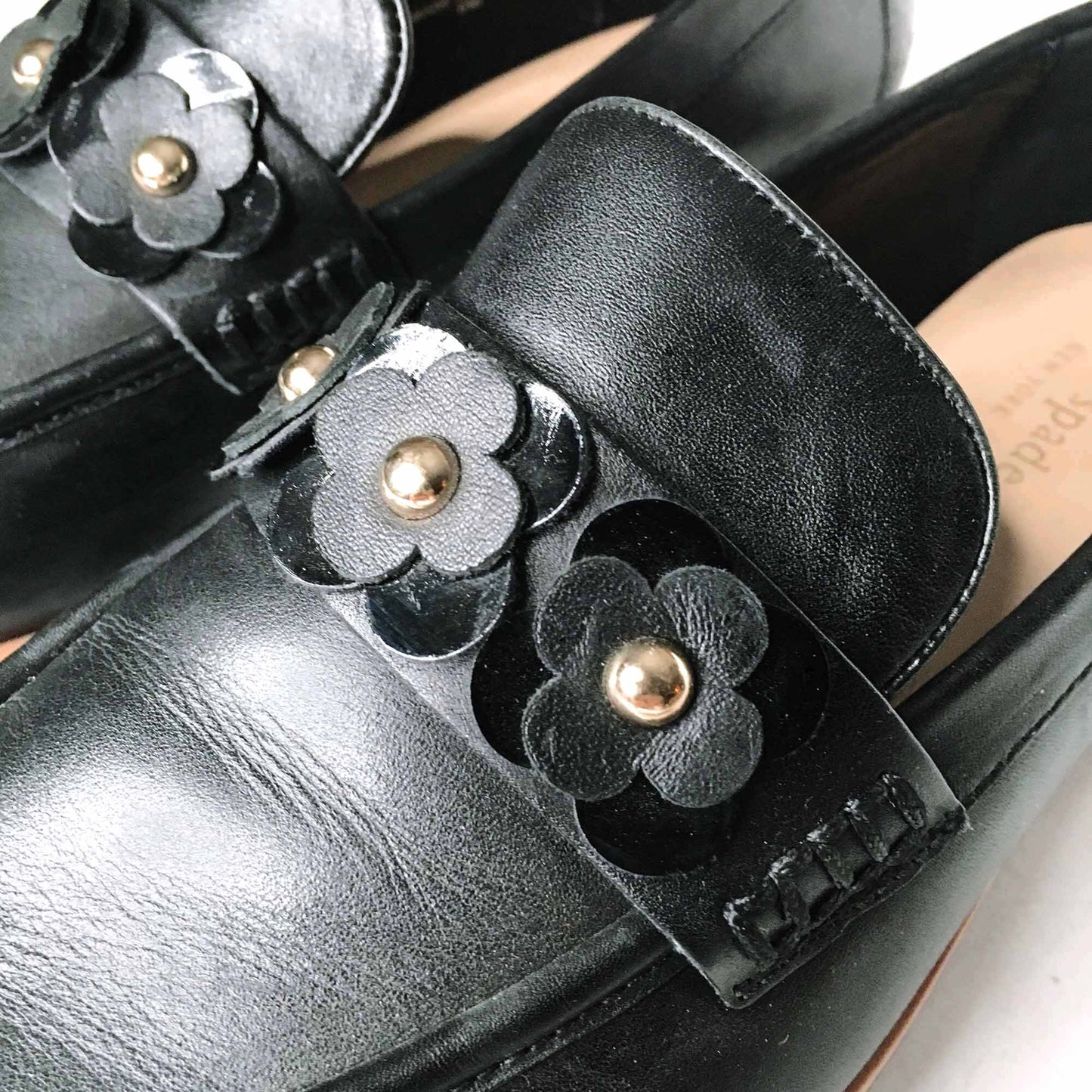 Kate Spade leather Karisa flower loafer - size 9