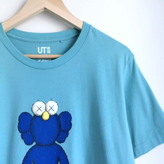Kaws x Uniqlo Companion collab unisex t-shirt - size Medium