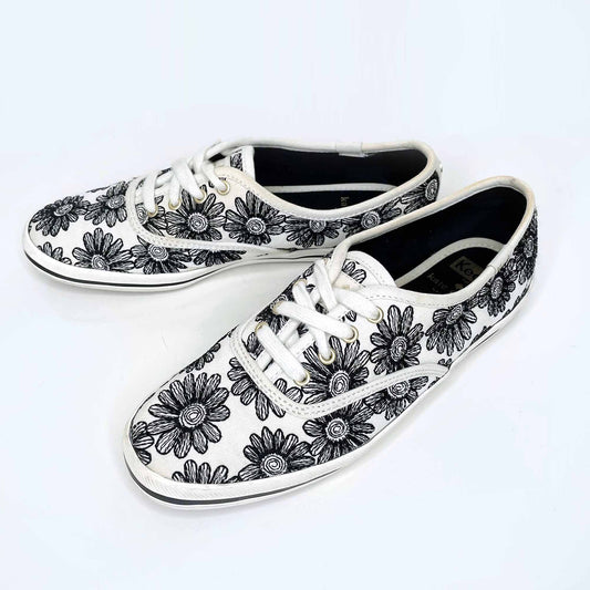 keds x kate spade champion daisy sketch sneakers - size 6