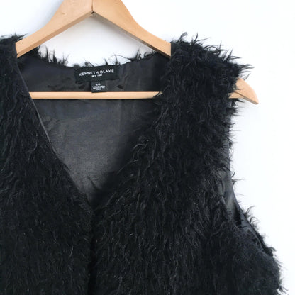 Kenneth Blake faux fur vest - size Small