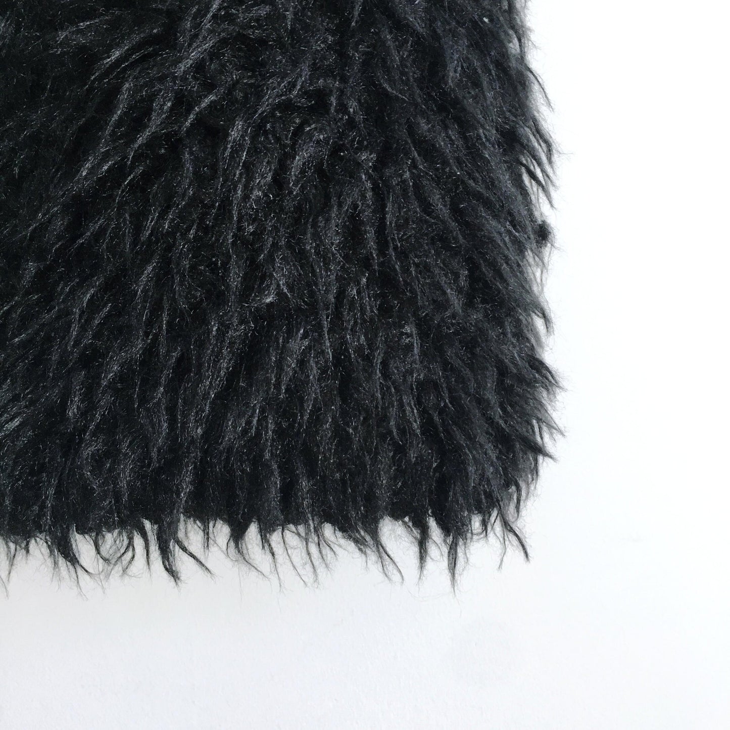 Kenneth Blake faux fur vest - size Small