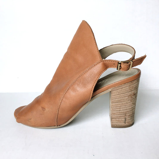 Kentia Italy leather slingback block heel - size 38