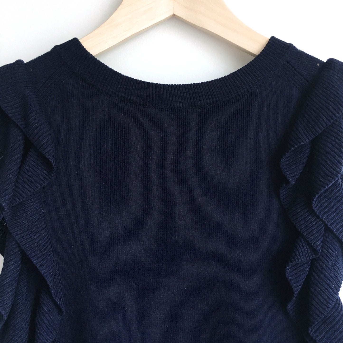 knitted and knotted constance ruffle top - size small