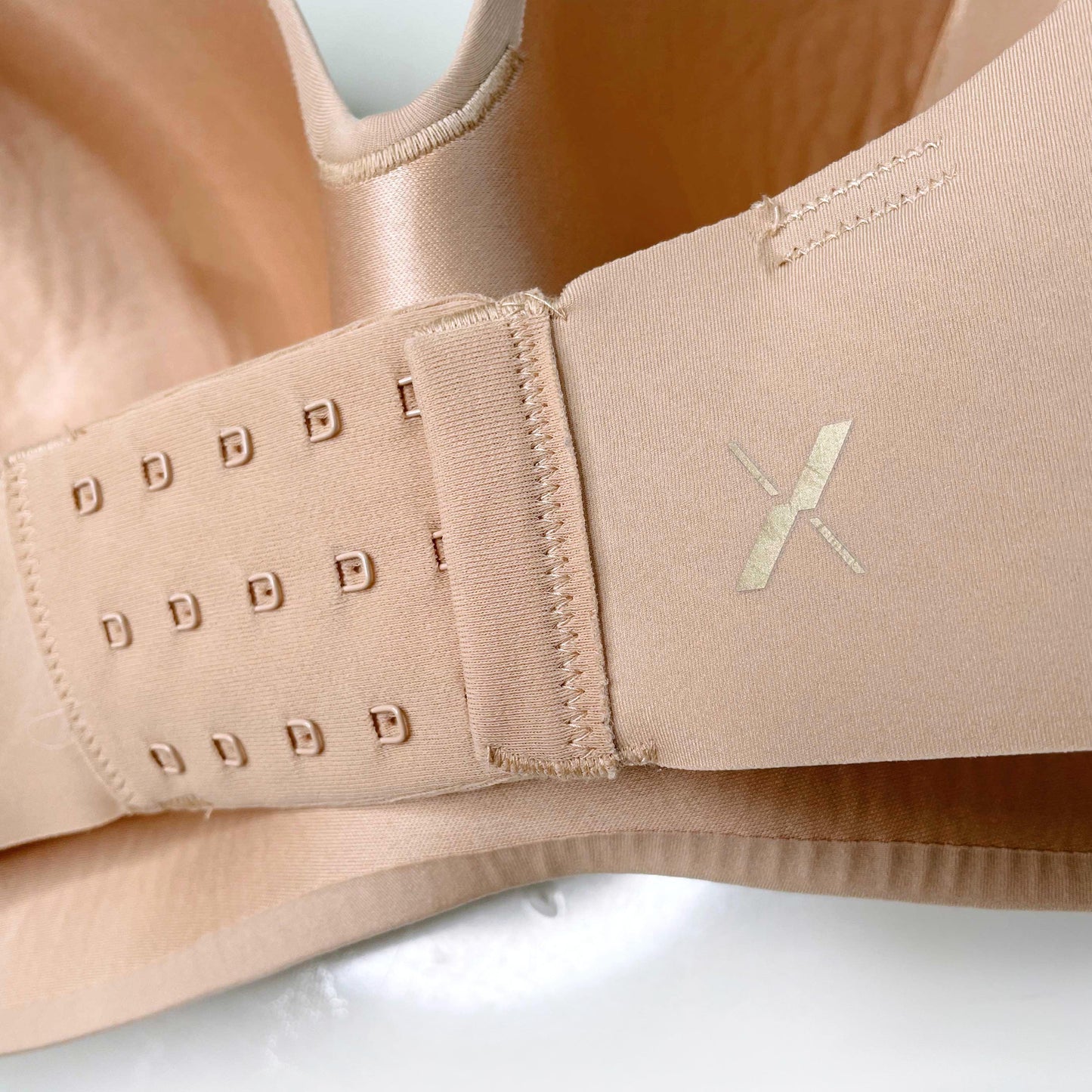 knix wingwoman contour bra in warm sand - size 8+++