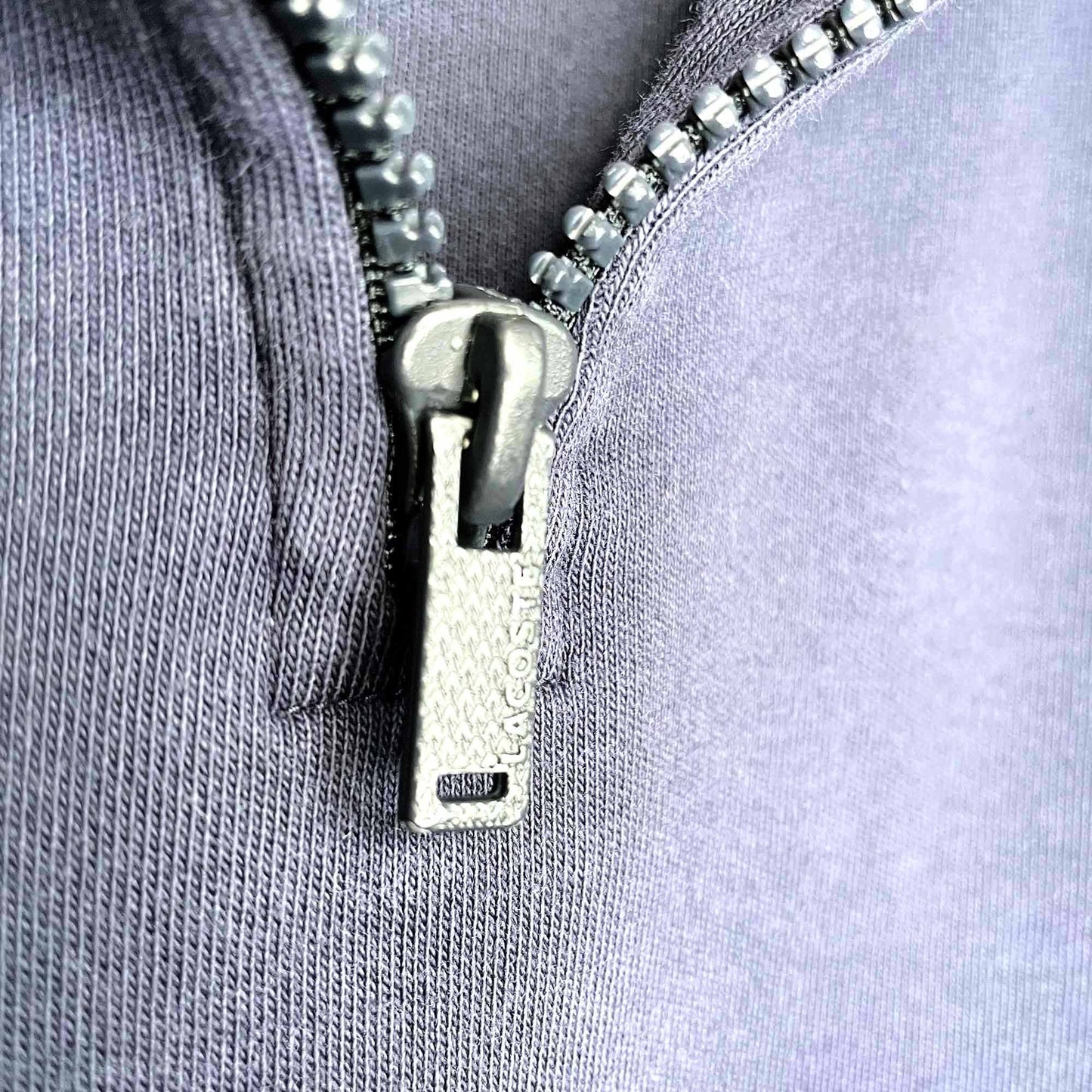 lacoste 1/4 zip stand up collar sweatshirt - size 8