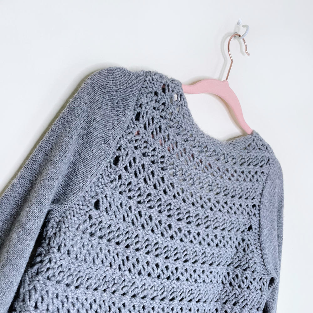 helmut lang wool-cashmere asymmetrical hem sweater - size small