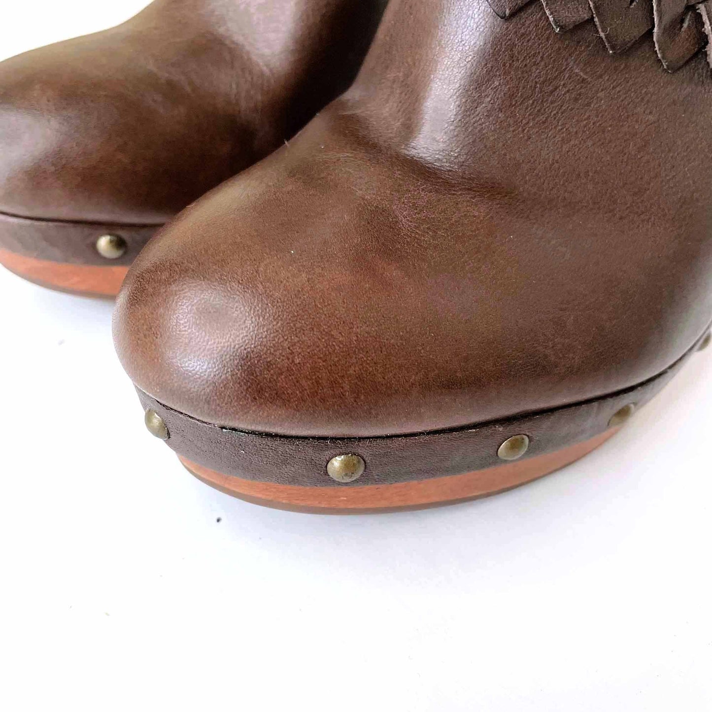 lauren ralph lauren brown leather studded clogs - size 8