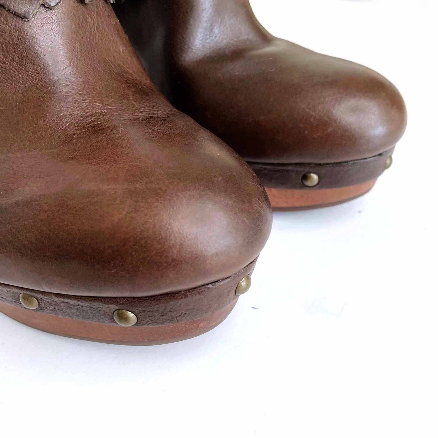 lauren ralph lauren brown leather studded clogs - size 8