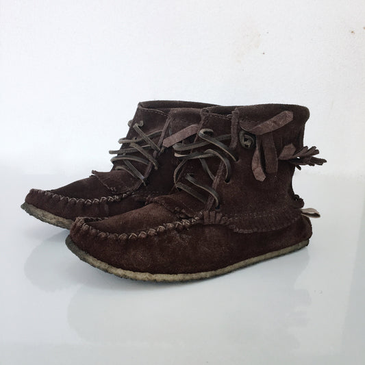 Laurentien Chief Suede Moccasins - size 7