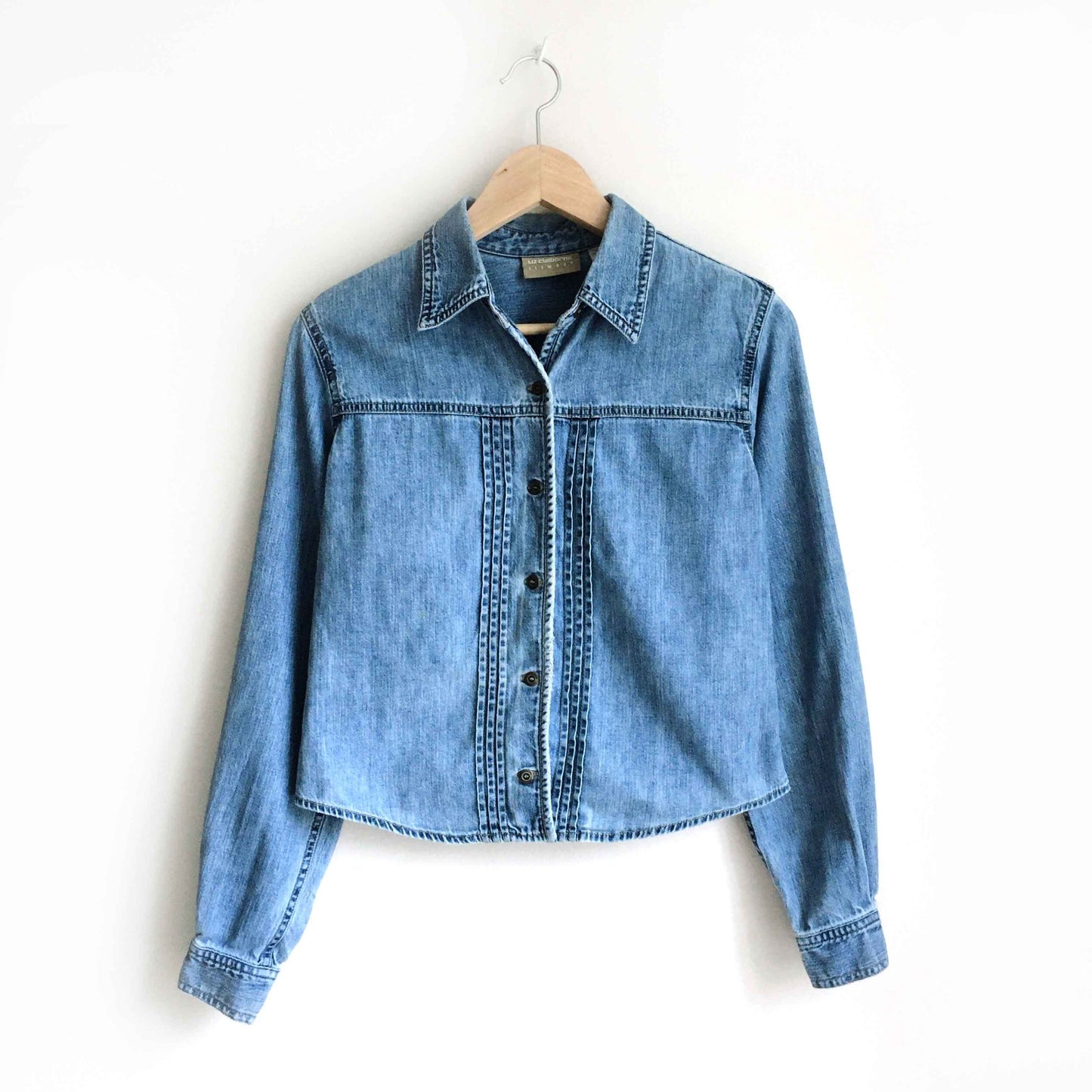 Vintage Liz Claiborne cropped denim button down - size 4