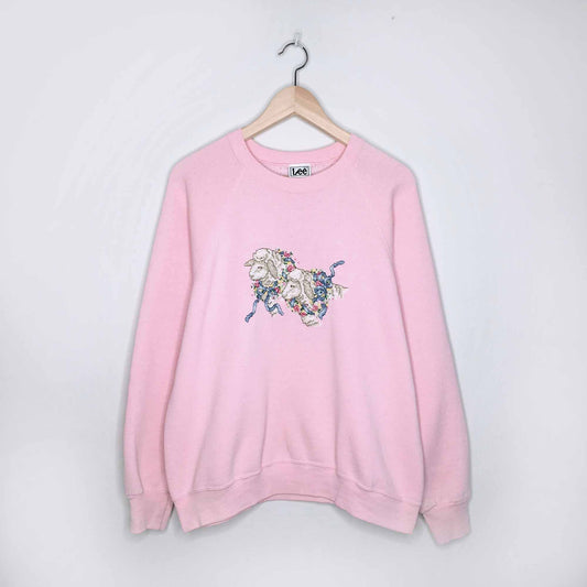 LEE embroidered lamb sweatshirt - size xl