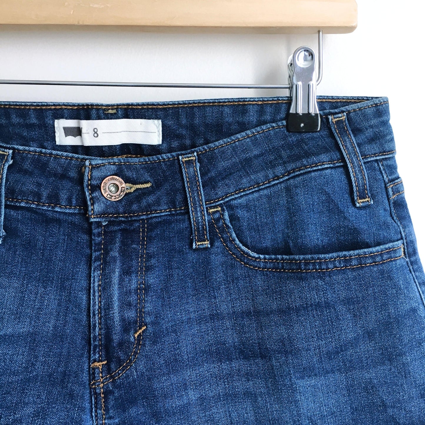 Levi's cut-off jean shorts - size 8