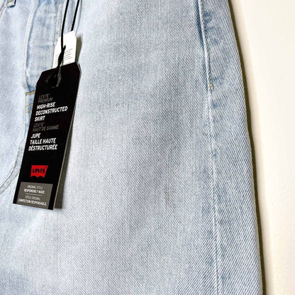 levi's high rise deconstructed denim skirt - size 25