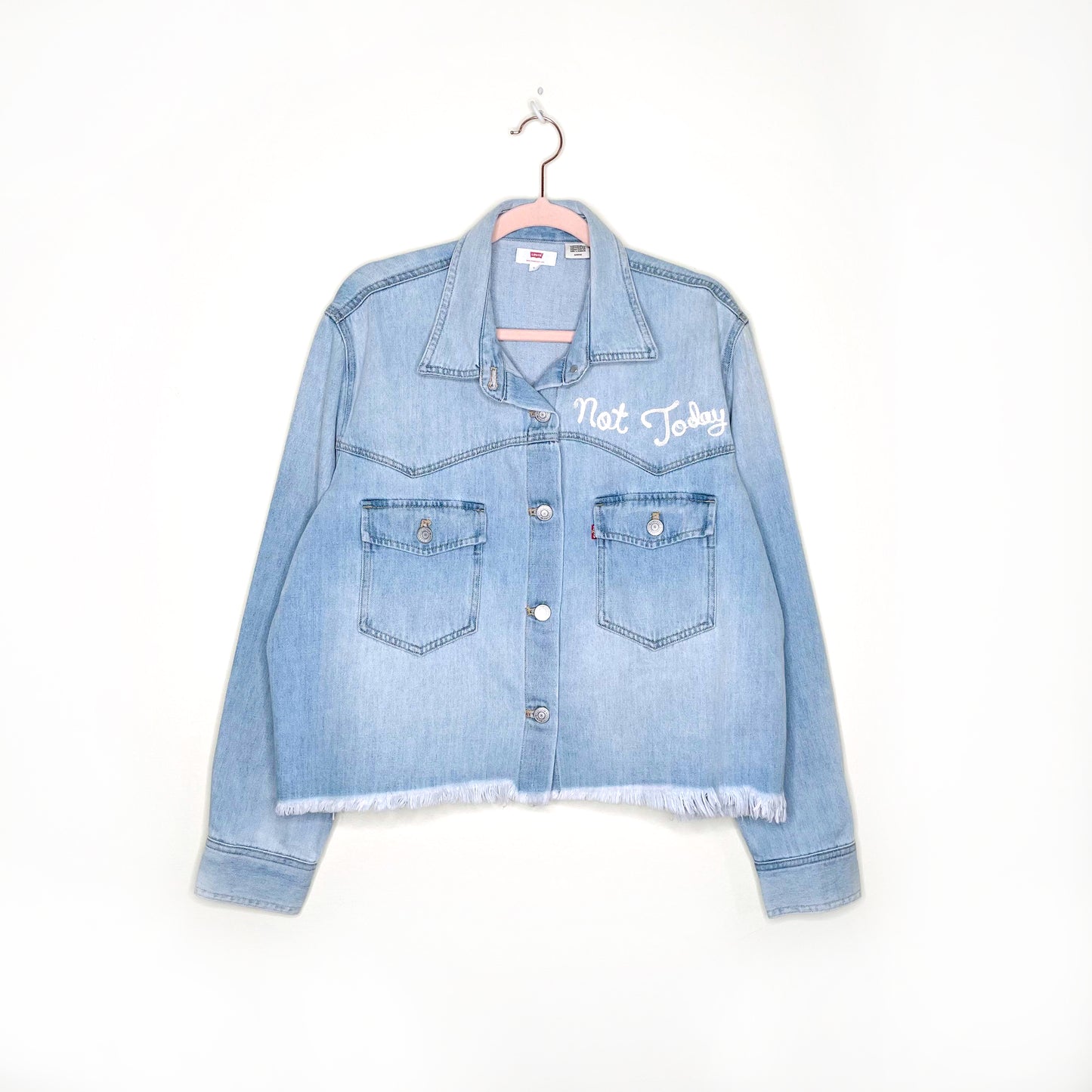 levi's 'not today' oversized jean jacket with raw hem - size small