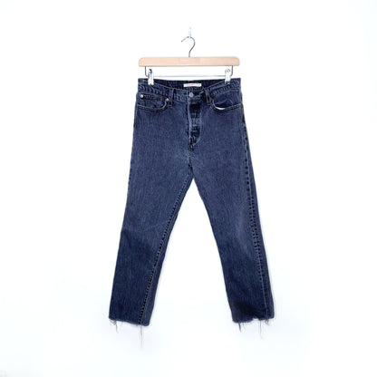 levi's faded black wedgie straight raw hem jeans - size 29