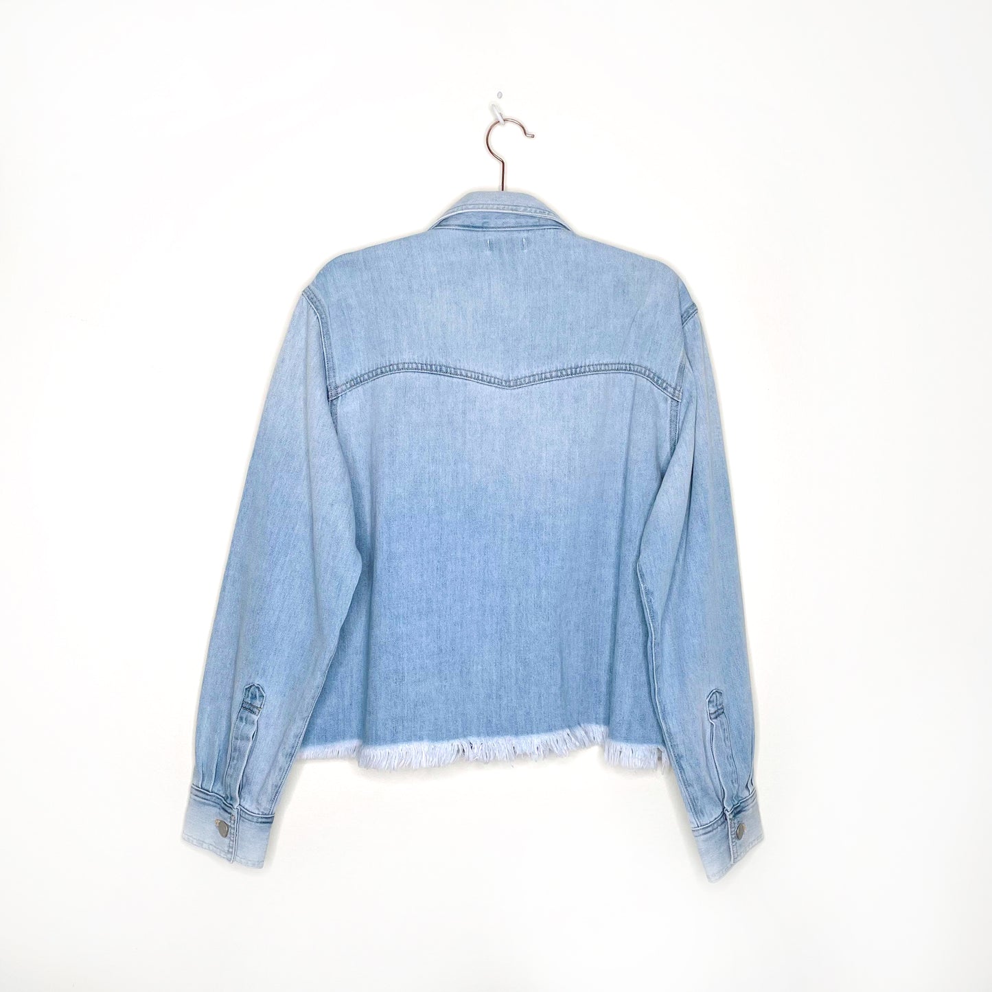 levi's 'not today' oversized jean jacket with raw hem - size small