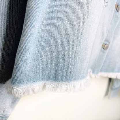 levi's 'not today' oversized jean jacket with raw hem - size small