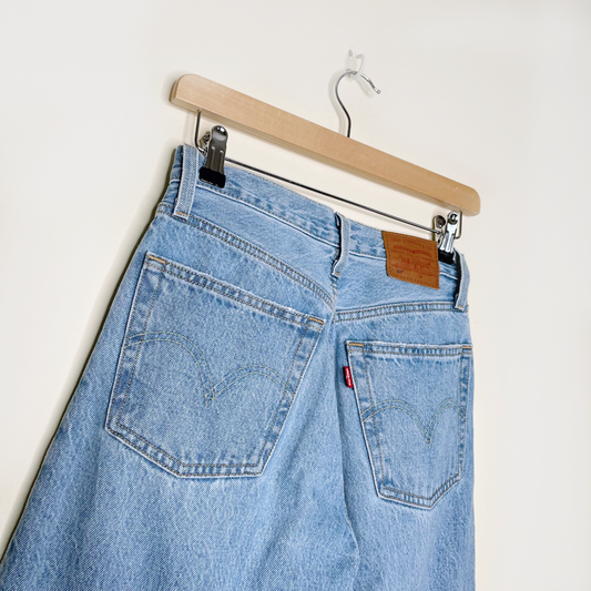 levi's high rise 501 button fly straight leg jeans - size 24