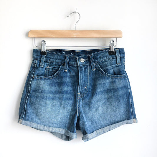 Levi's high rise rolled hem denim shorts - size 24