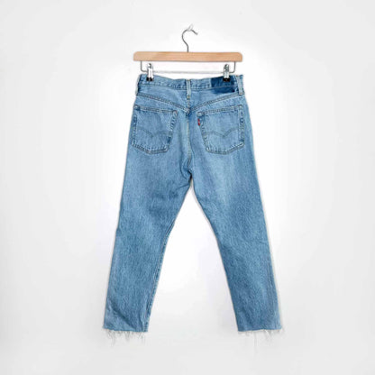 Levi's 501 high rise skinny jeans light wash raw hem - size 27