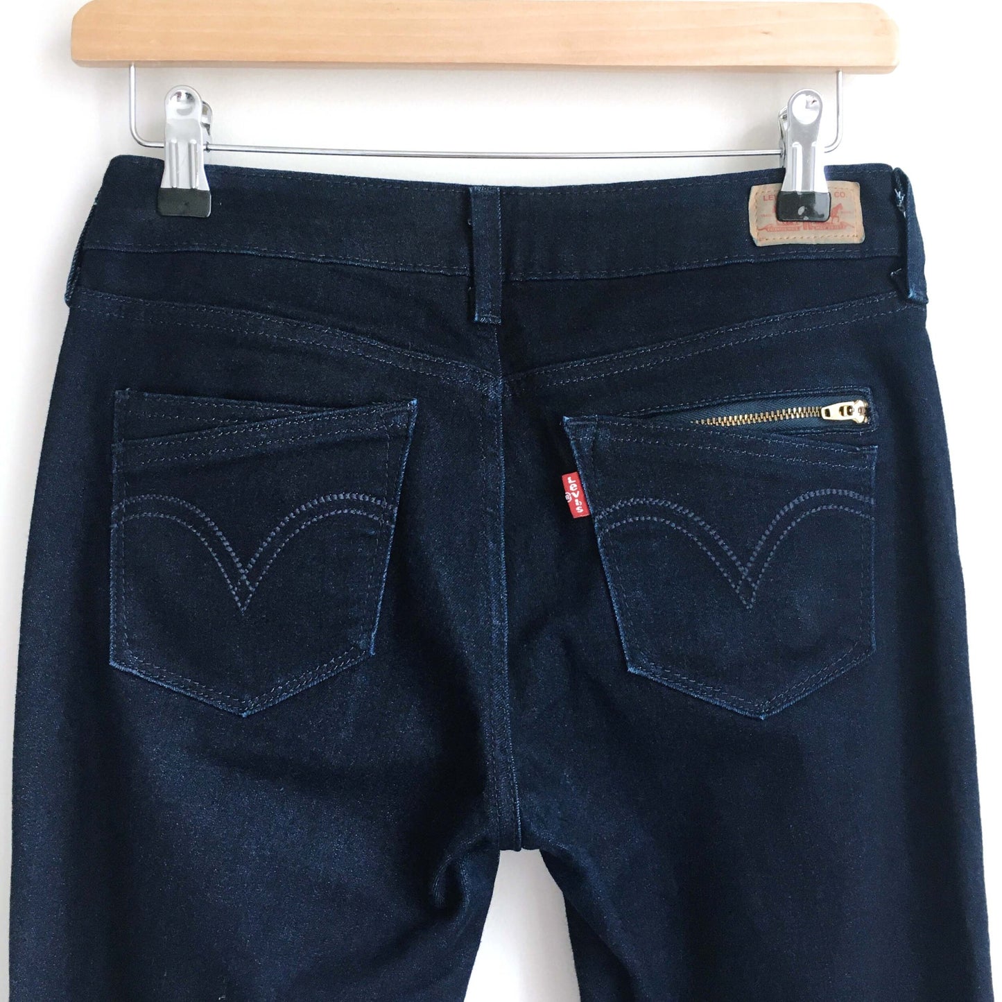 Levi's legging bootcut skinny jean - size 6