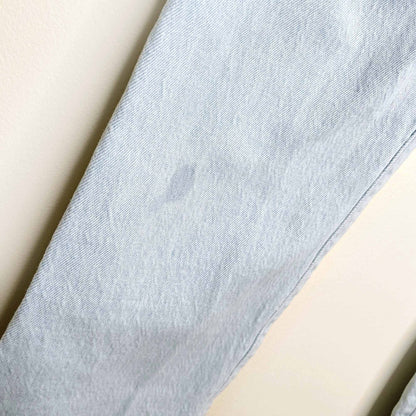 levi's 501 light wash button fly jeans - size 25