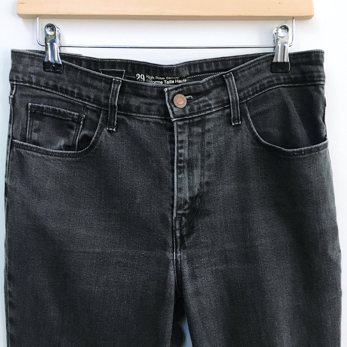 Levi's 721 hi-rise skinny jeans - size 29
