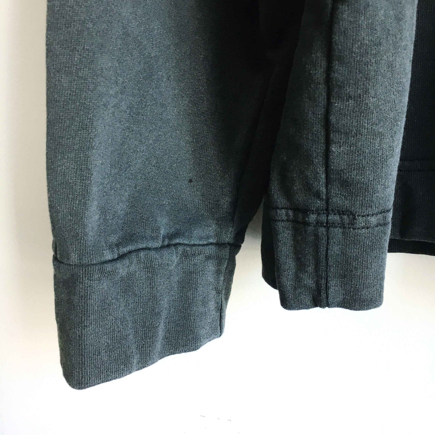 Zara x Disney the Lion King hooded sweatshirt - size Medium