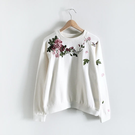 Aritzia Little Moon Amaranth Sweater - size Medium
