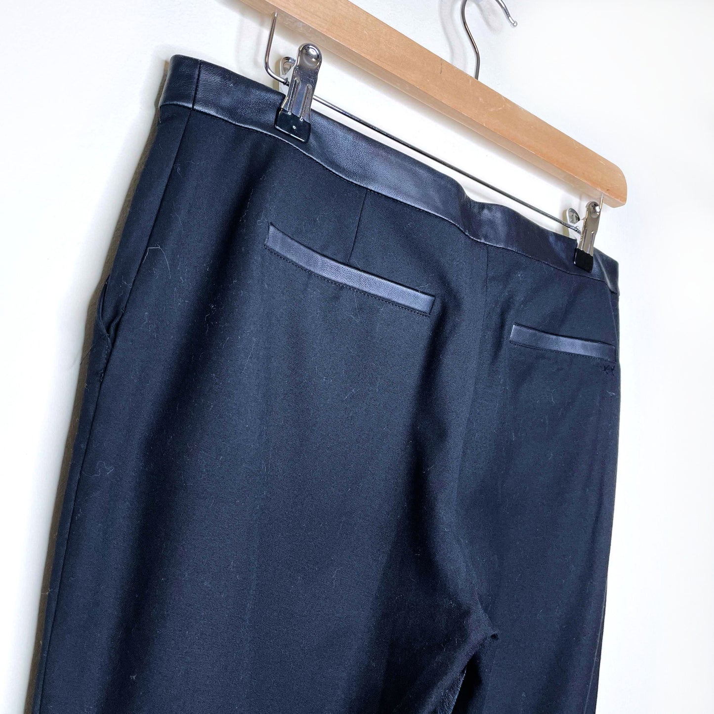 elizabeth and james butter leather trim trouser - size 6