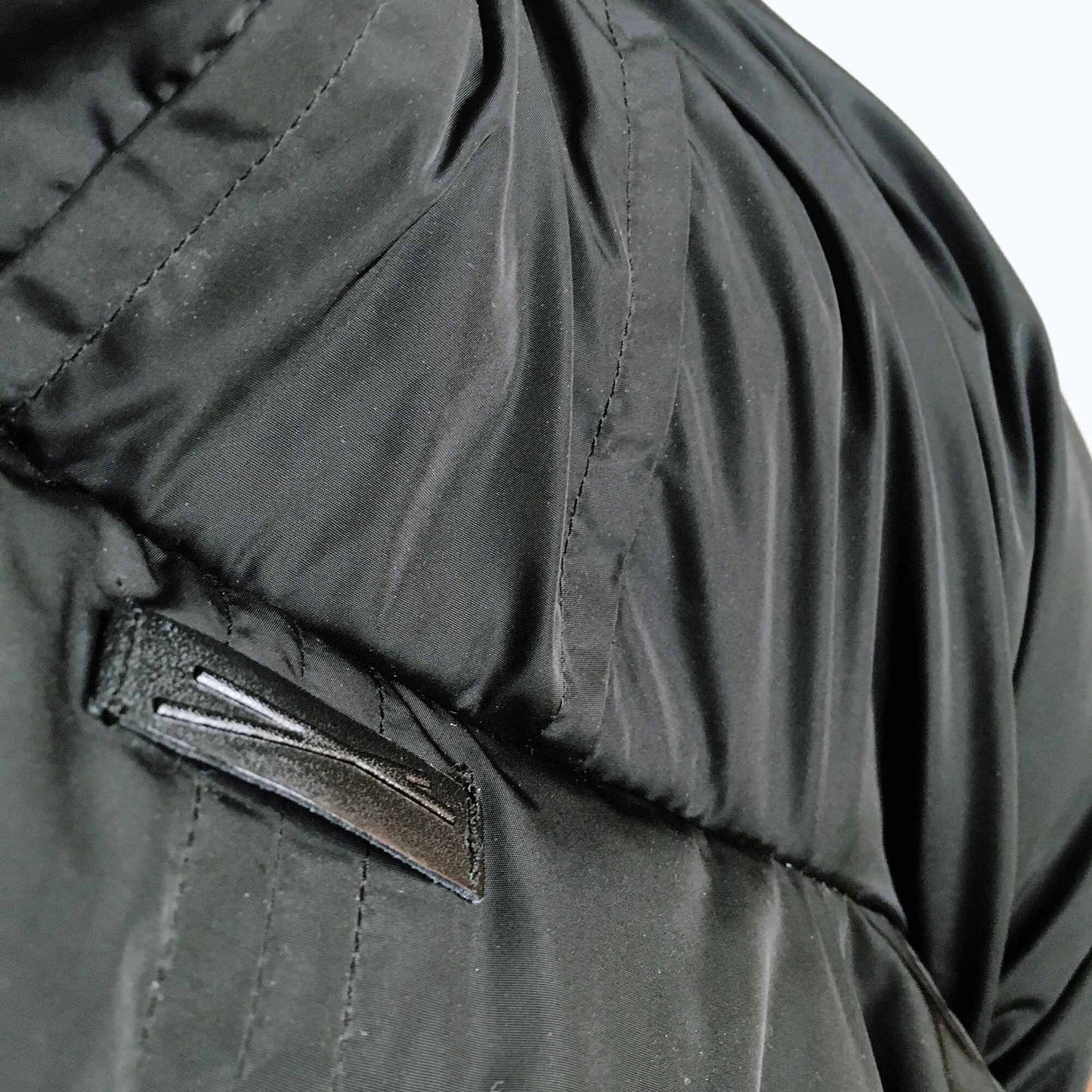 rudsak-style leather sleeve down parka with fur - size medium