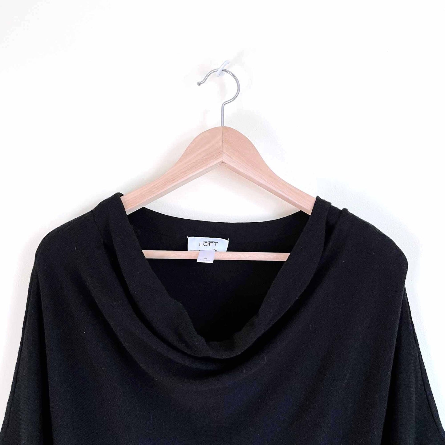 ann taylor LOFT cowl neck short sleeve sweater - size medium