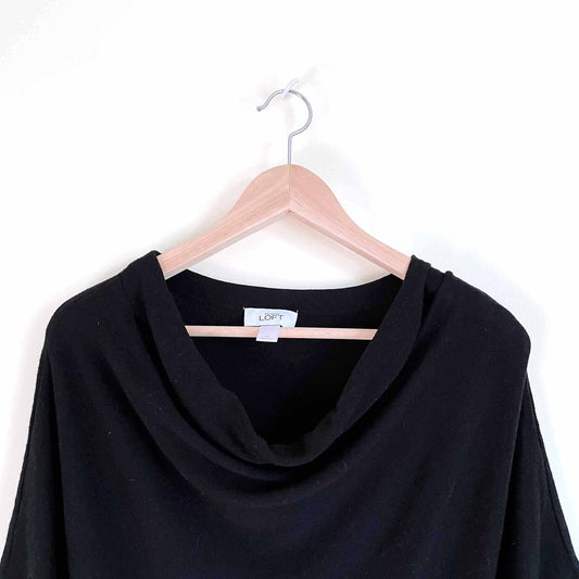 ann taylor LOFT cowl neck short sleeve sweater - size medium