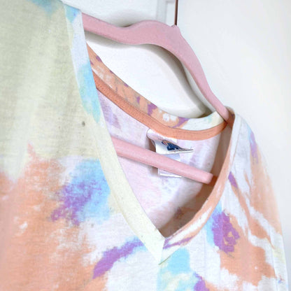 space jams tie-dye rolled sleeve graphic tee - size 2xl