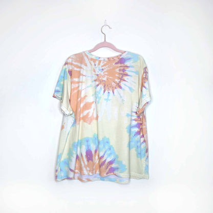 space jams tie-dye rolled sleeve graphic tee - size 2xl