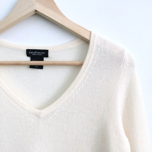 Lord &amp; Taylor Cashmere Sweater - size Medium