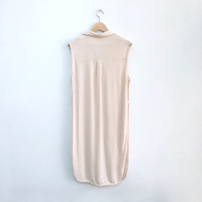 Love Tree LA long sleeveless shirt - size Medium