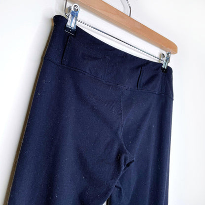 lululemon straight slim yoga pant with belt loops - size 6