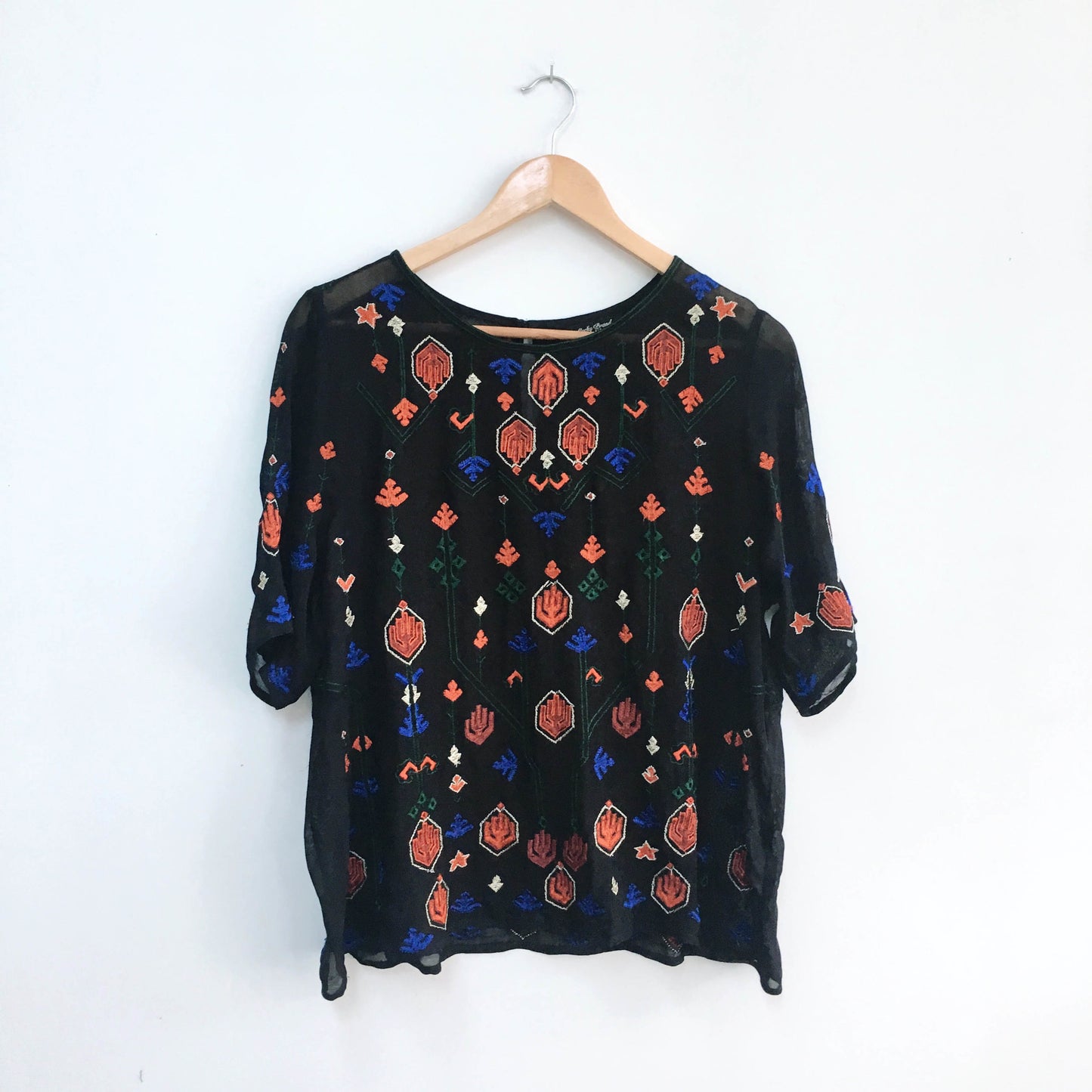 Lucky Brand Boho Embroidered Top - size Large